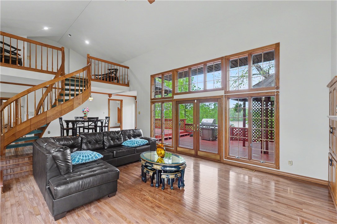 21247 Walnut Hill Road Property Photo 12