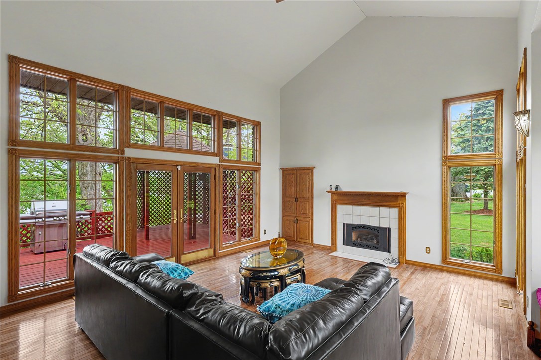 21247 Walnut Hill Road Property Photo 13