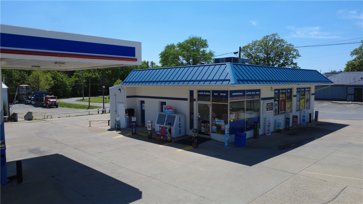 400 E Jourdan Street