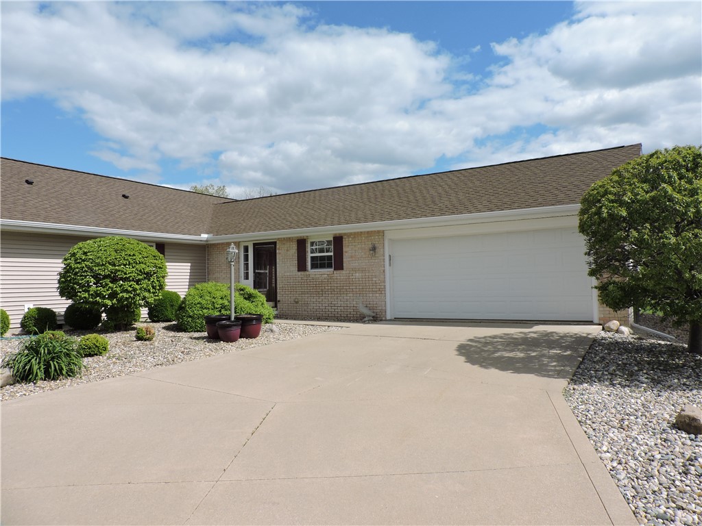 606 Rockway Place Property Photo 1