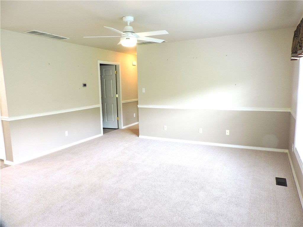 606 Rockway Place Property Photo 5
