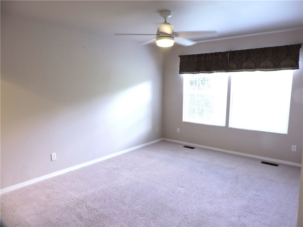 606 Rockway Place Property Photo 9
