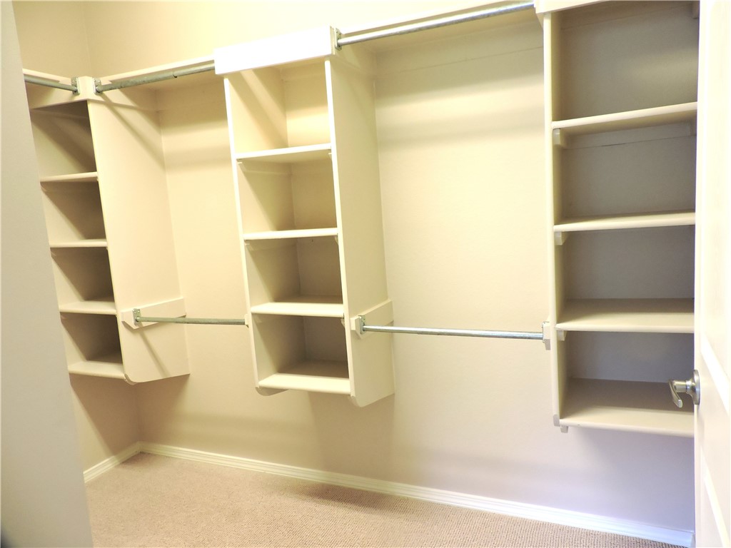 606 Rockway Place Property Photo 10