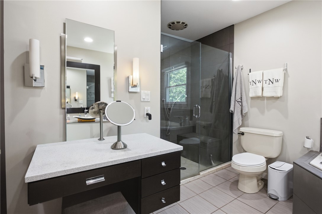 700 Park Hills Drive Property Photo 27