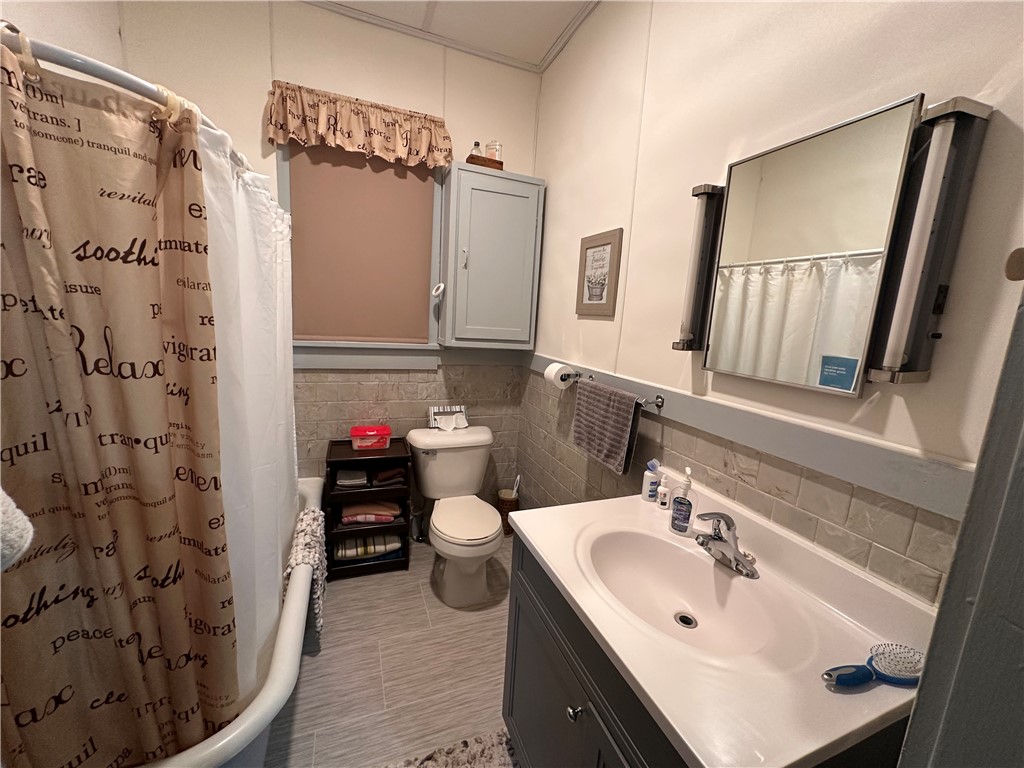 112 S State Street Property Photo 4