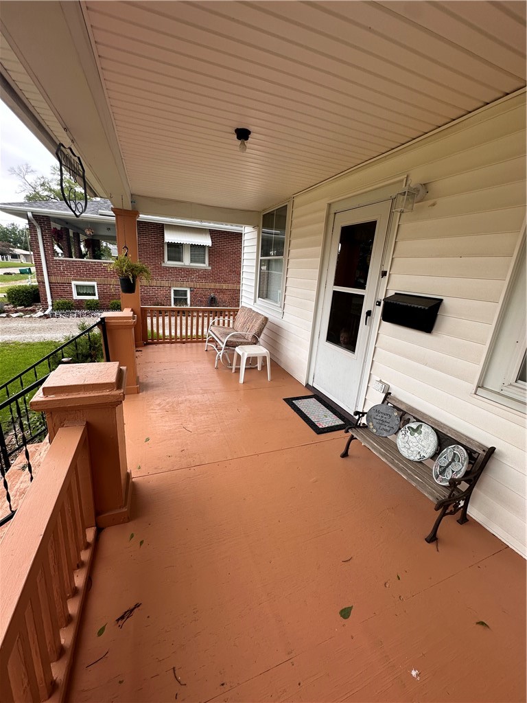 112 S State Street Property Photo 11