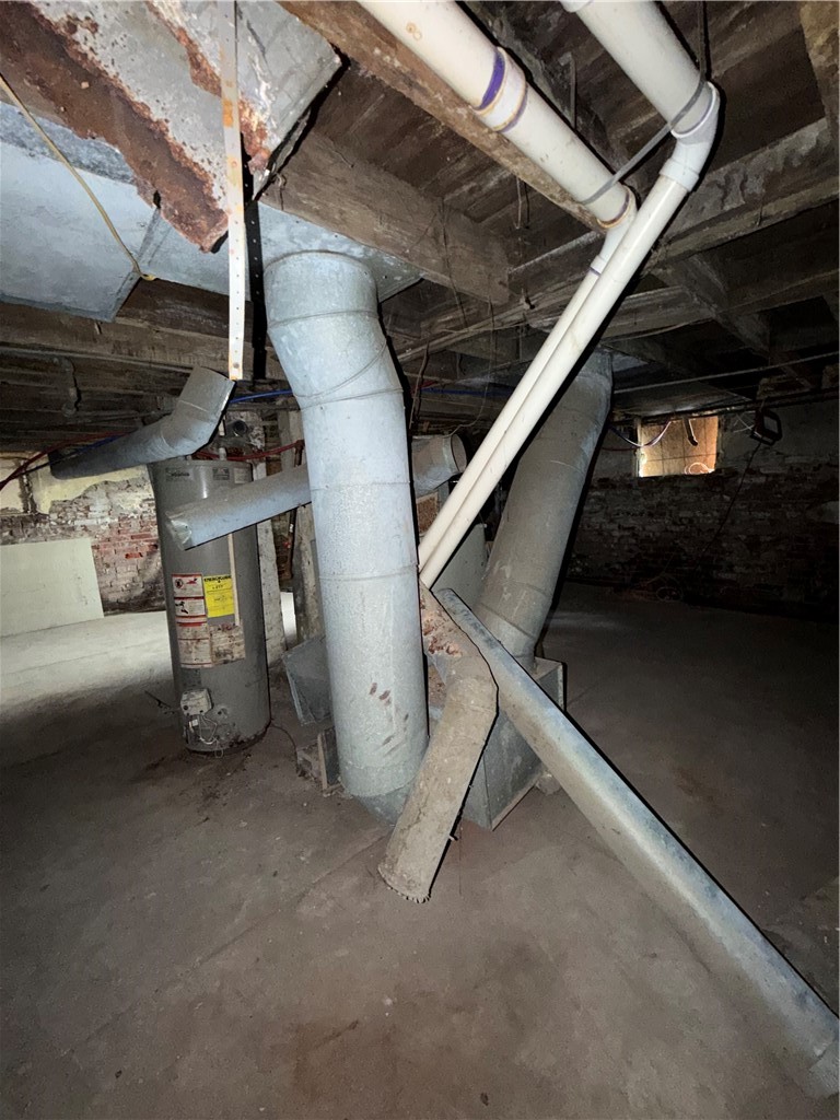 1166 E Walnut Street Property Photo 18