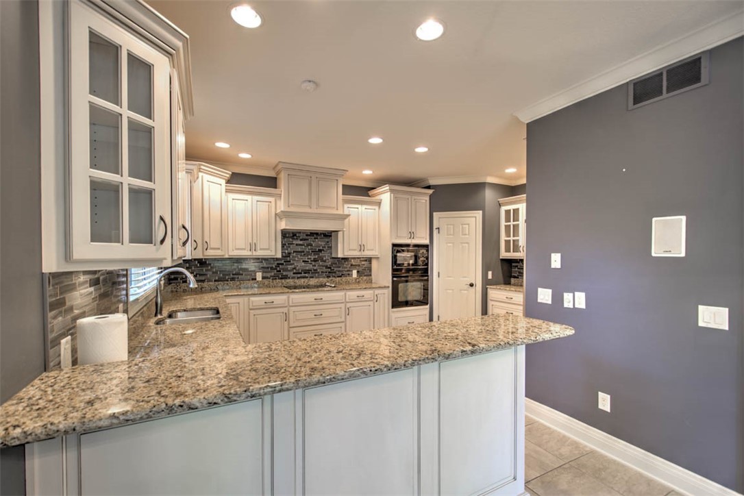 35 Lake Point Property Photo 17