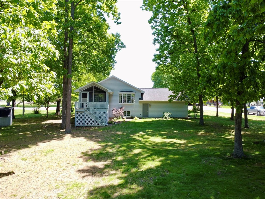 14411 N 1610th Street Property Photo 9