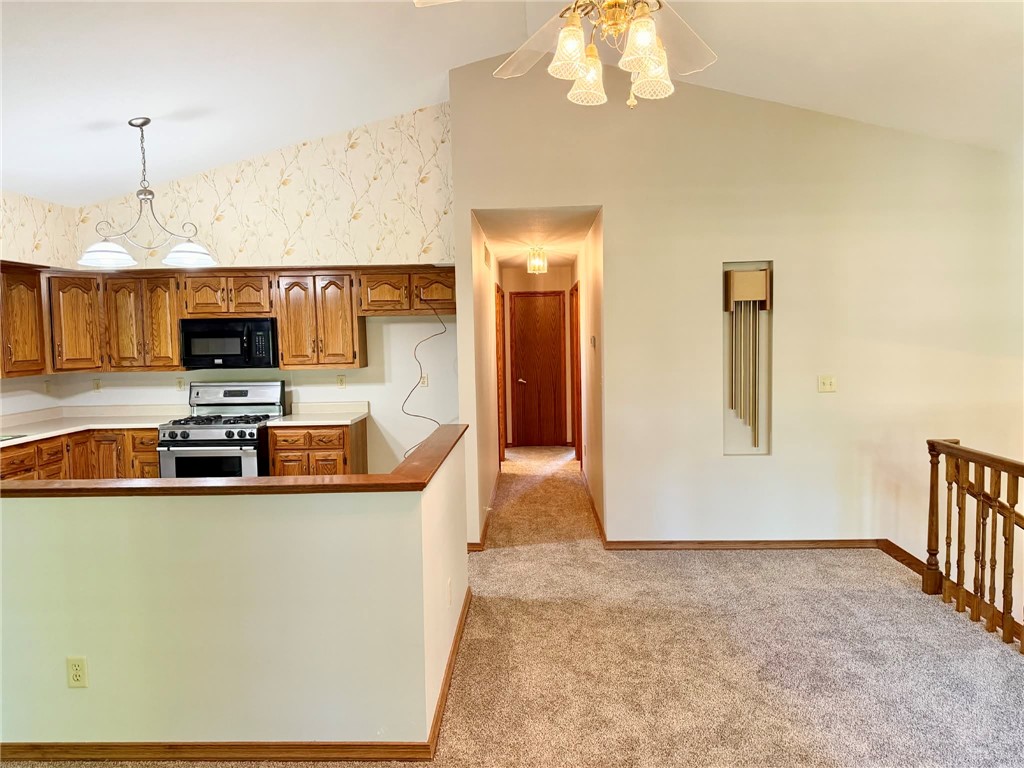 14411 N 1610th Street Property Photo 18