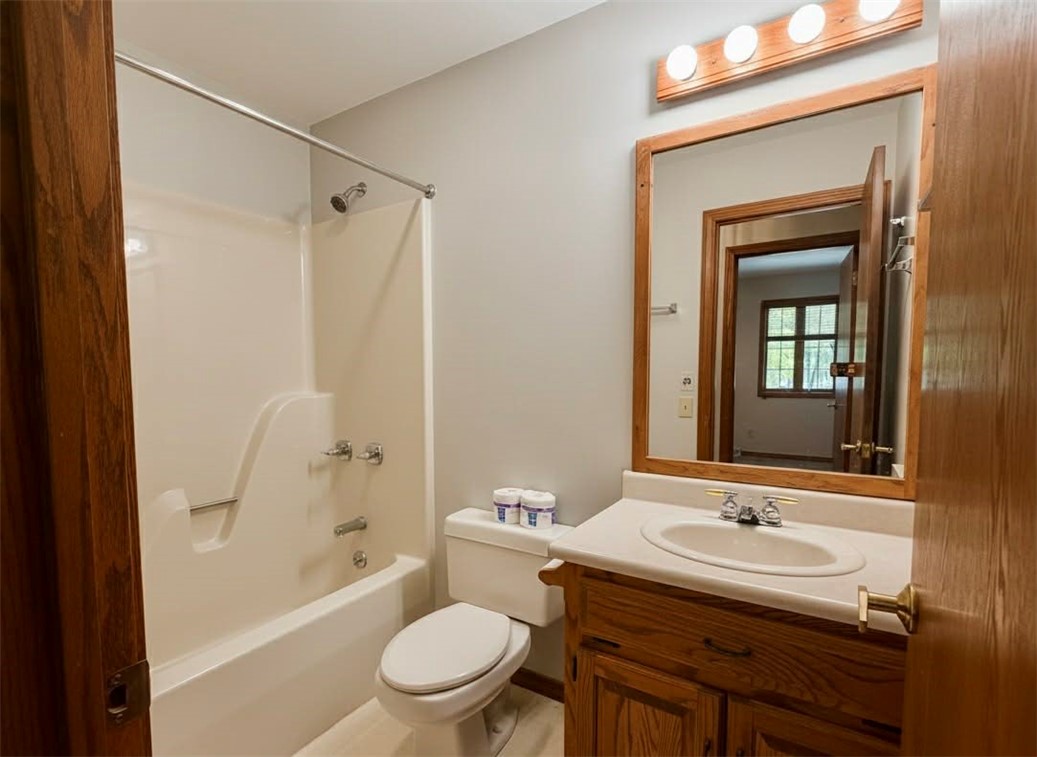 14411 N 1610th Street Property Photo 41