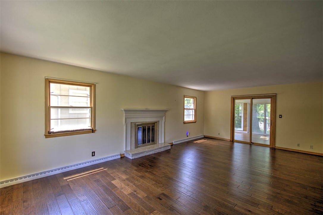 157 S Redwood Lane Property Photo 10