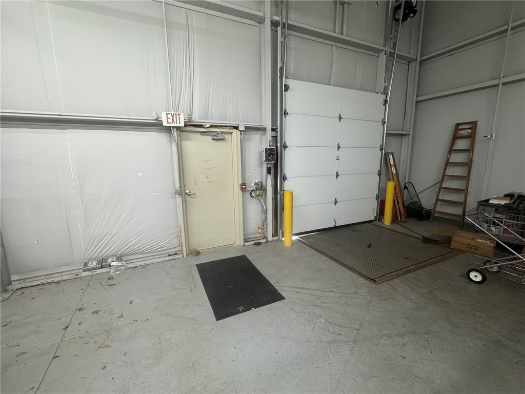 792 N Sunnyside Road Property Photo 20