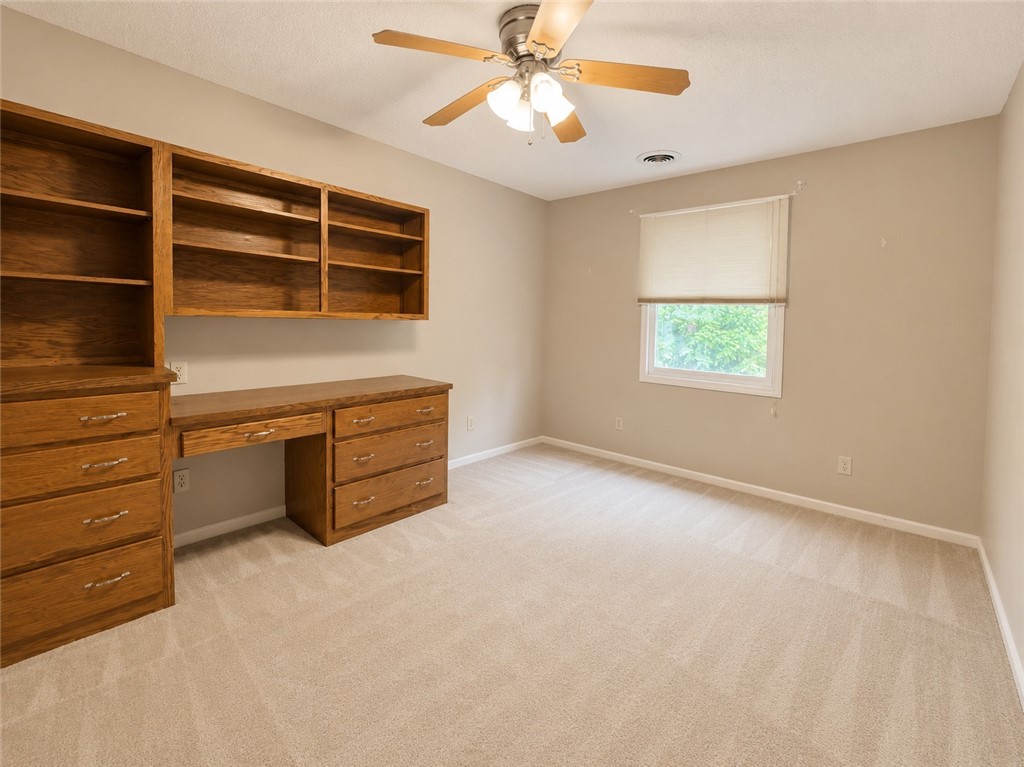 2347 Saratoga Place Property Photo 18