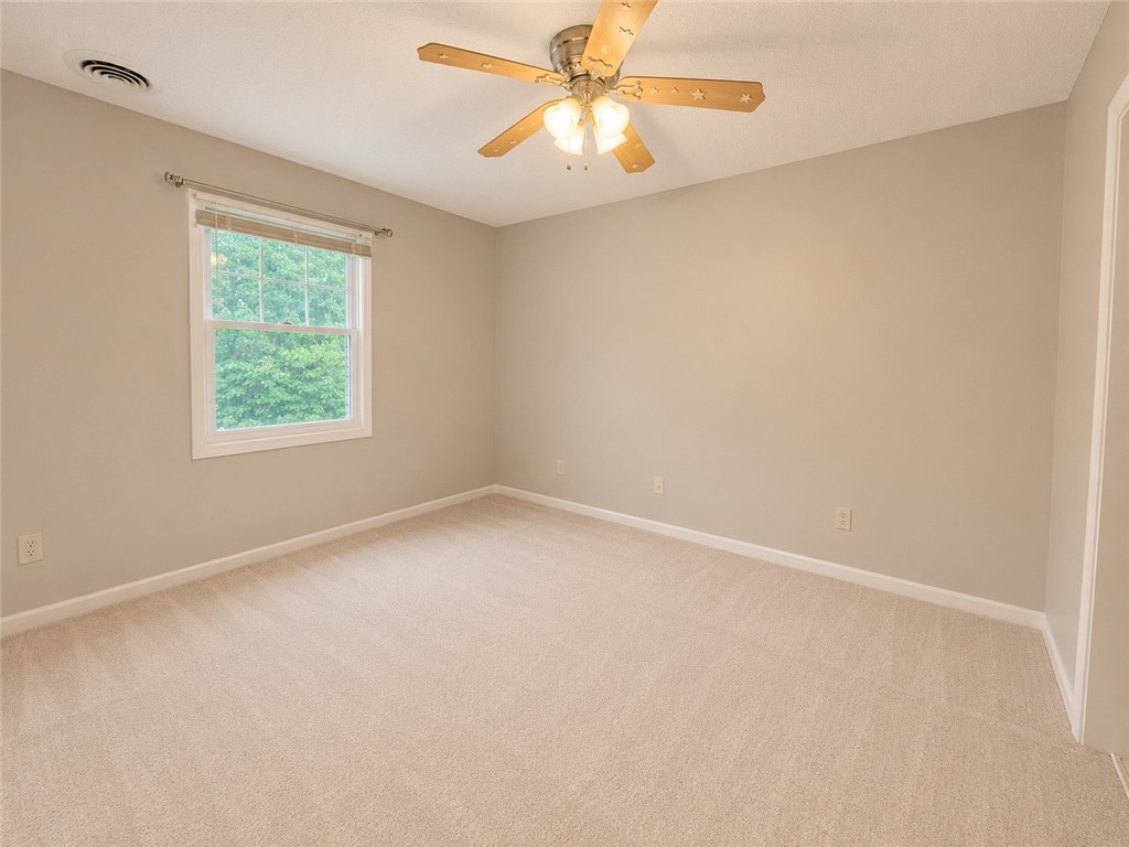 2347 Saratoga Place Property Photo 19