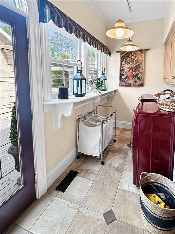 2400 Western Avenue Property Photo 19