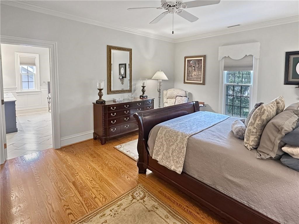 2400 Western Avenue Property Photo 30