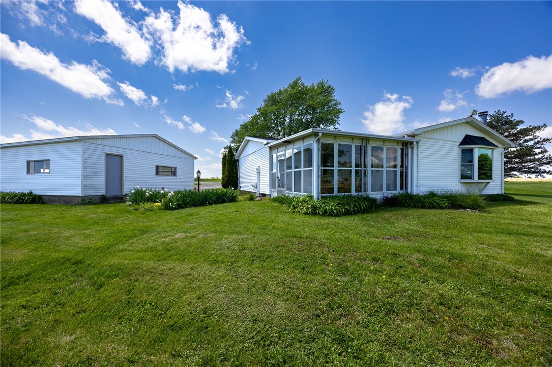22499 1370 East Road Property Photo 10