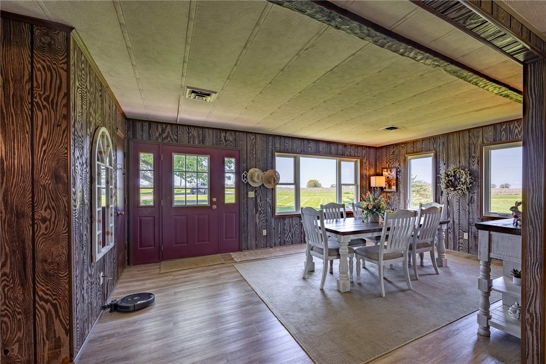 22499 1370 East Road Property Photo 16