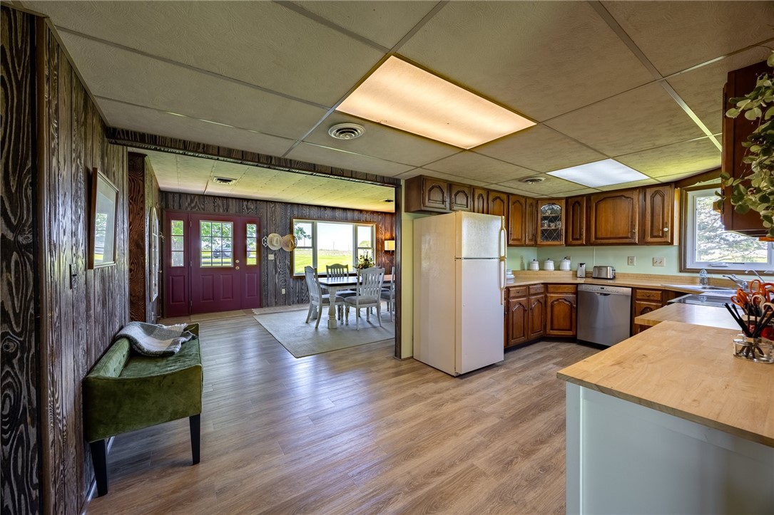 22499 1370 East Road Property Photo 18