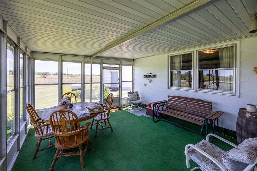 22499 1370 East Road Property Photo 34