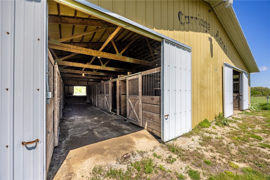 22499 1370 East Road Property Photo 39