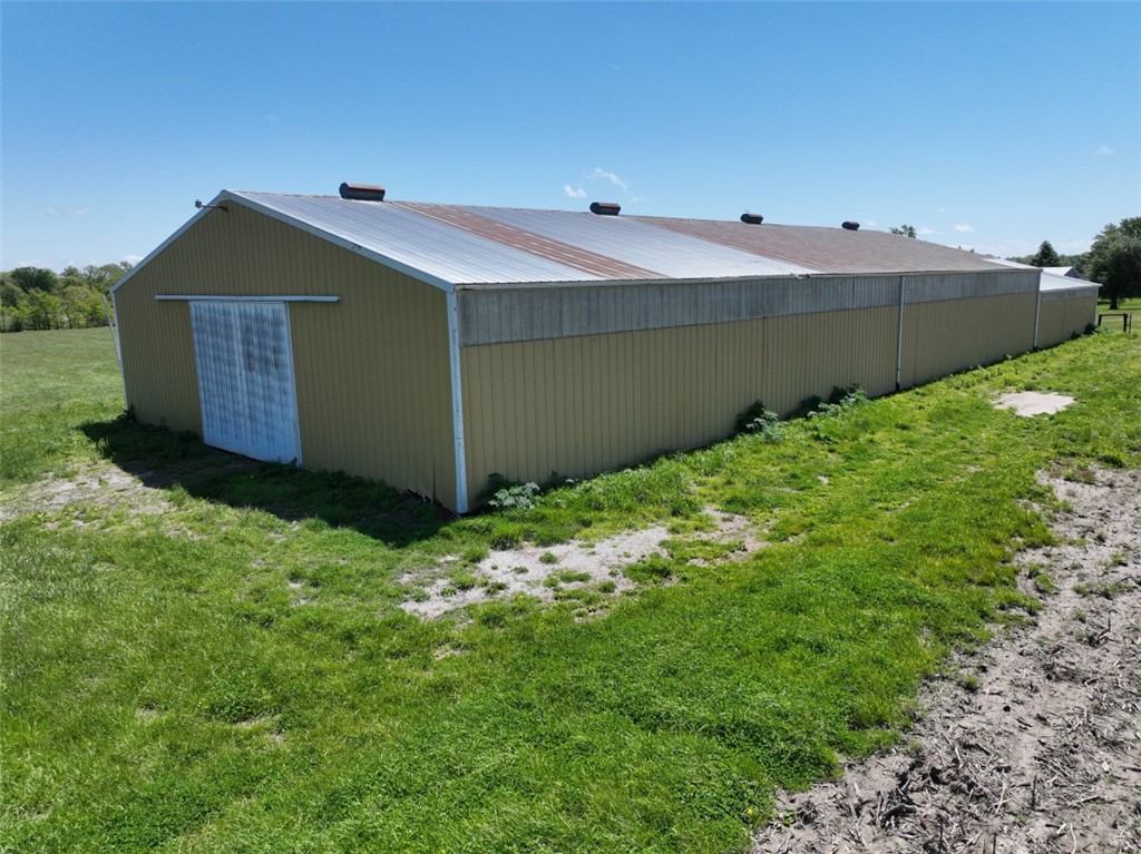 22499 1370 East Road Property Photo 43