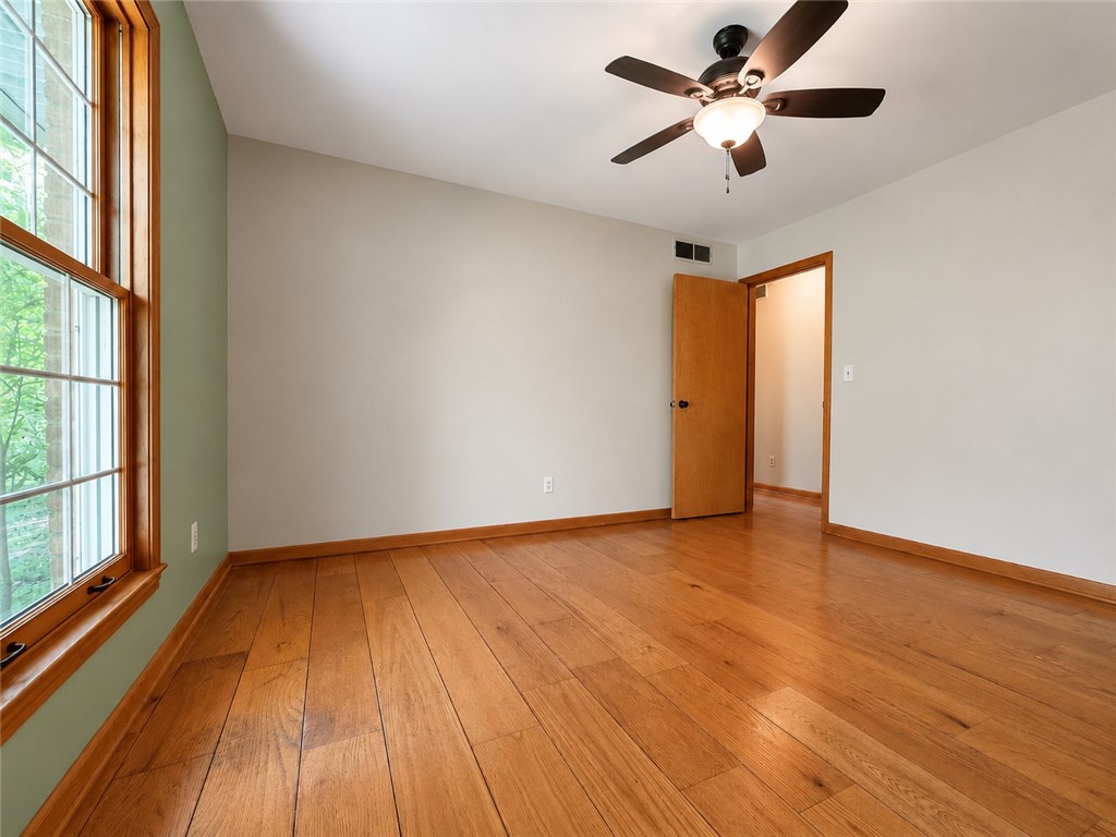 3050 Berry Street Property Photo 25