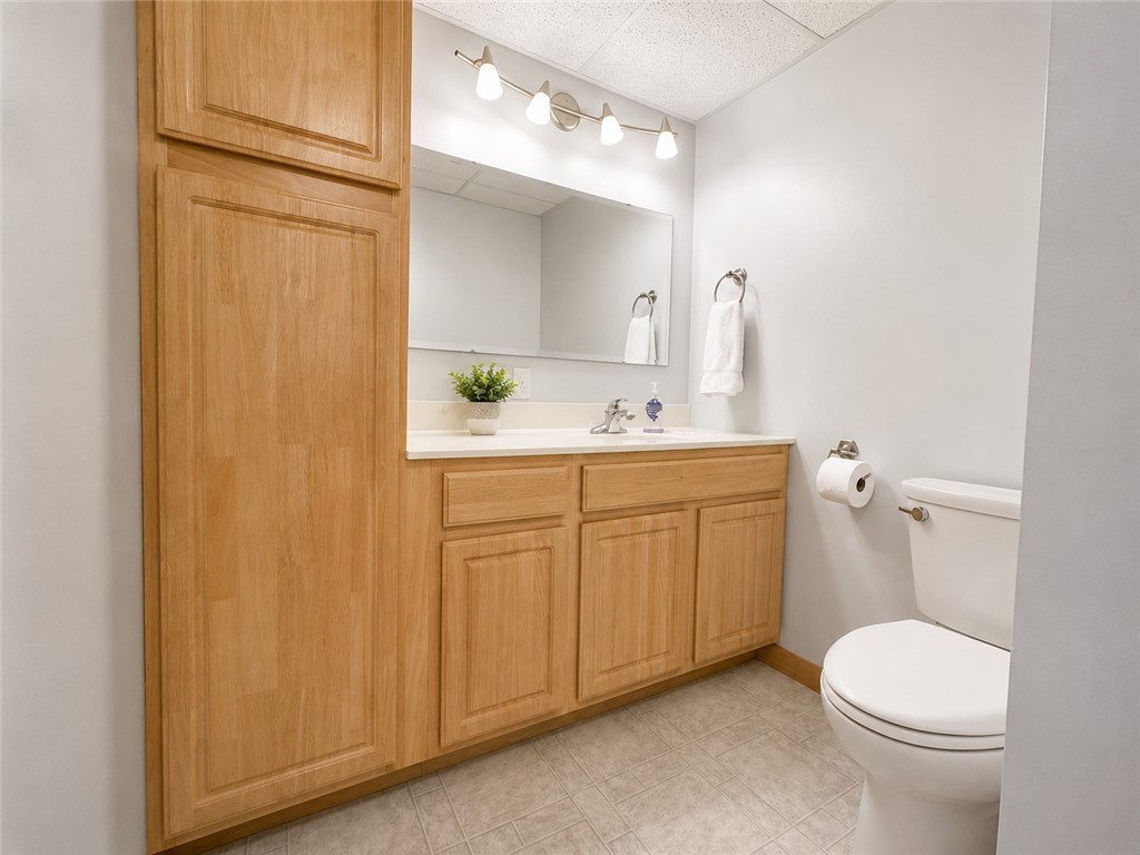 3050 Berry Street Property Photo 33