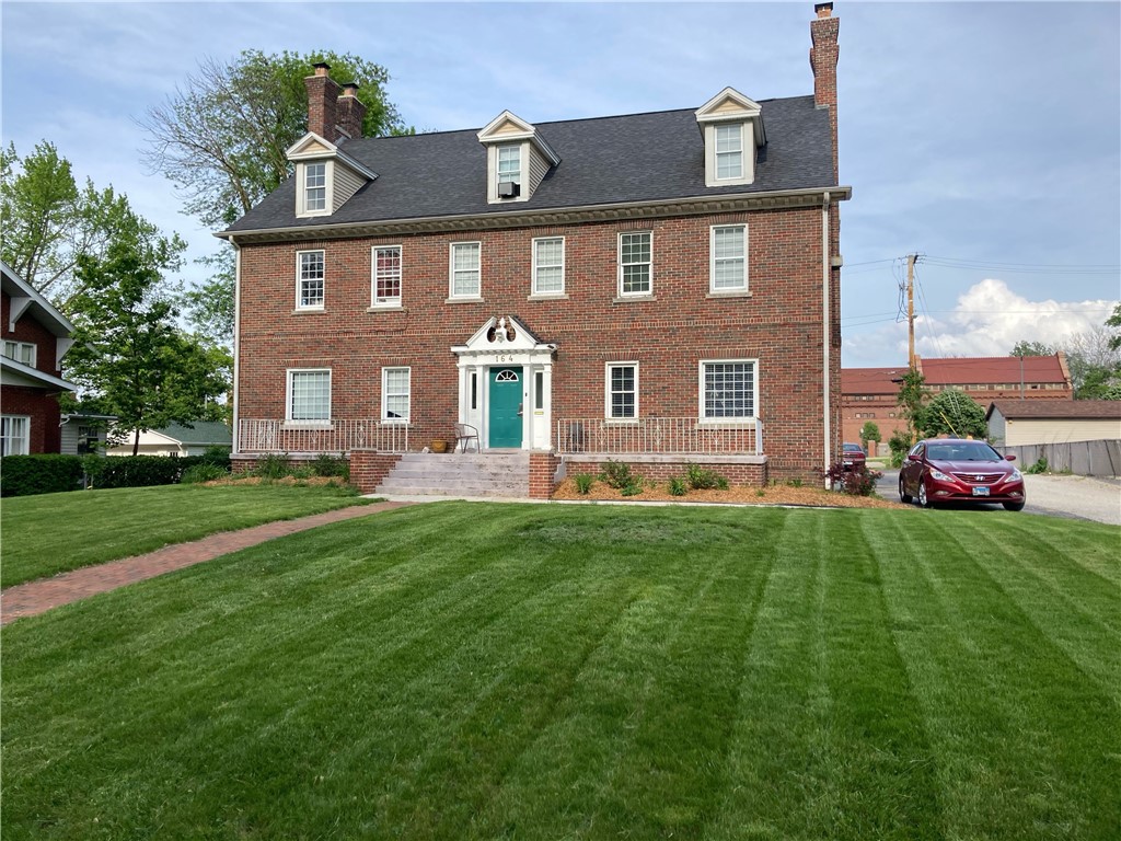 164 Park Place Property Photo 1