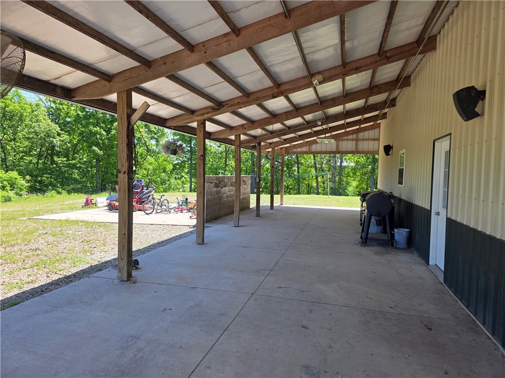 3082 E 300 North Road Property Photo 36