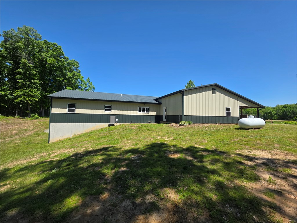 3082 E 300 North Road Property Photo 37