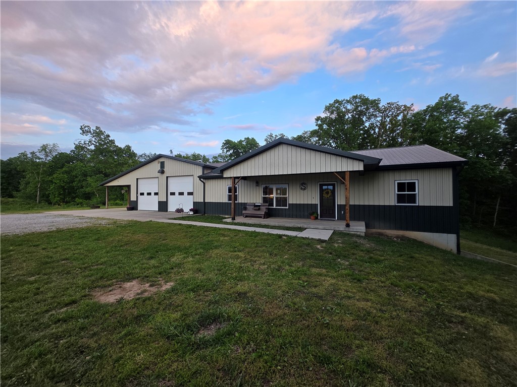3082 E 300 North Road Property Photo 40