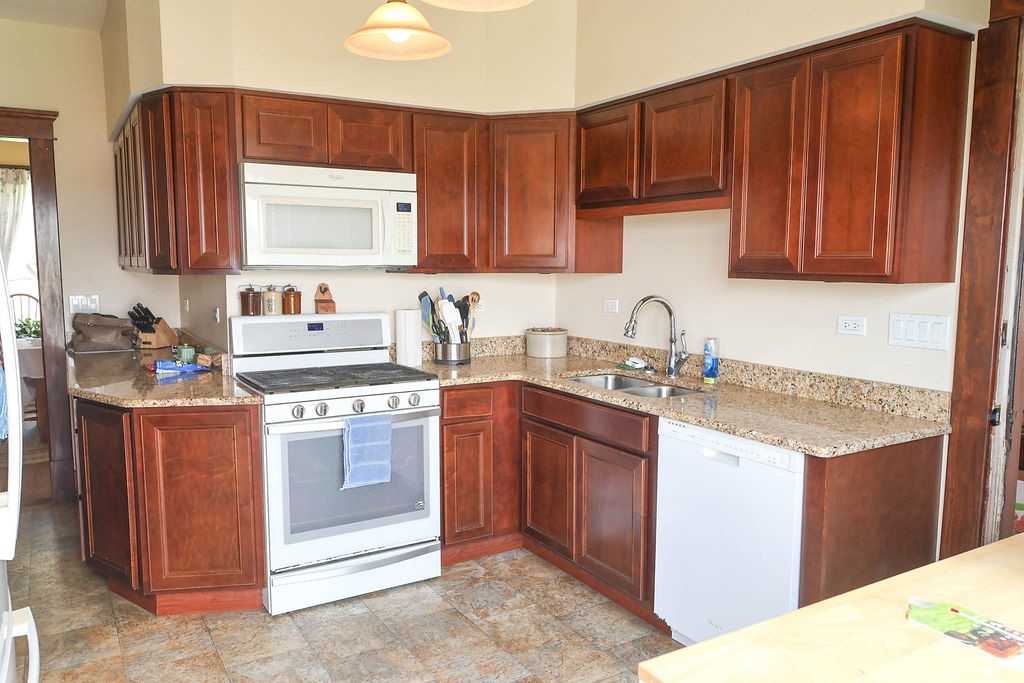 1073 Catlin Homer Road Property Photo 3