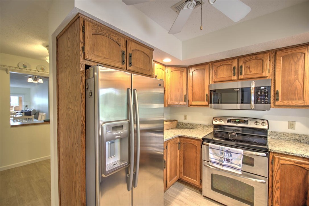 855 Lake Shore Drive 1d Property Photo 8