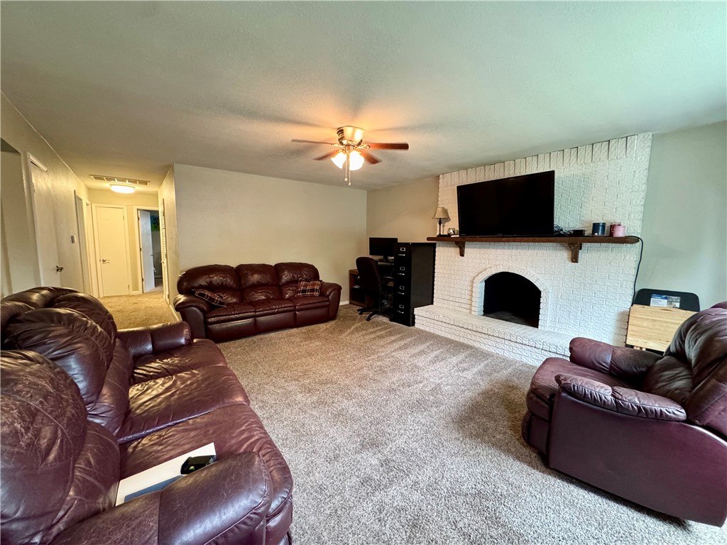 3221 Piatt Avenue Property Photo 2