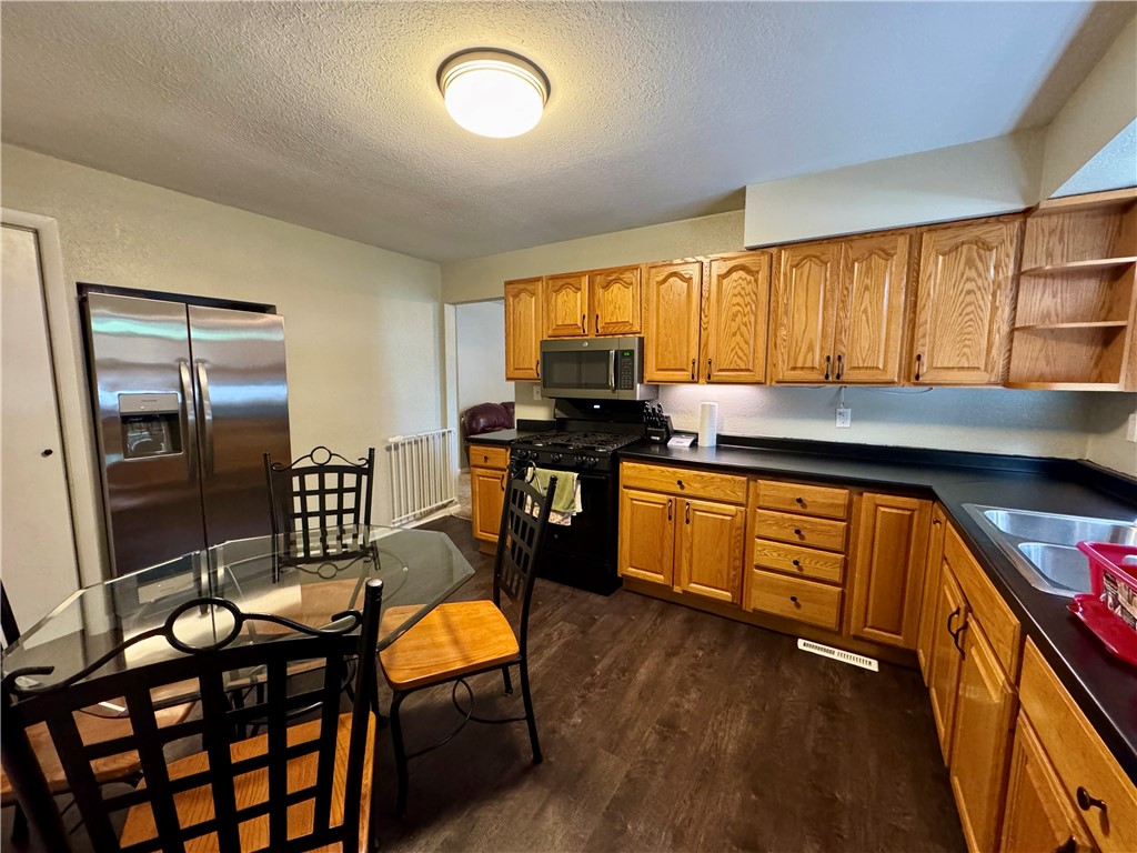 3221 Piatt Avenue Property Photo 5