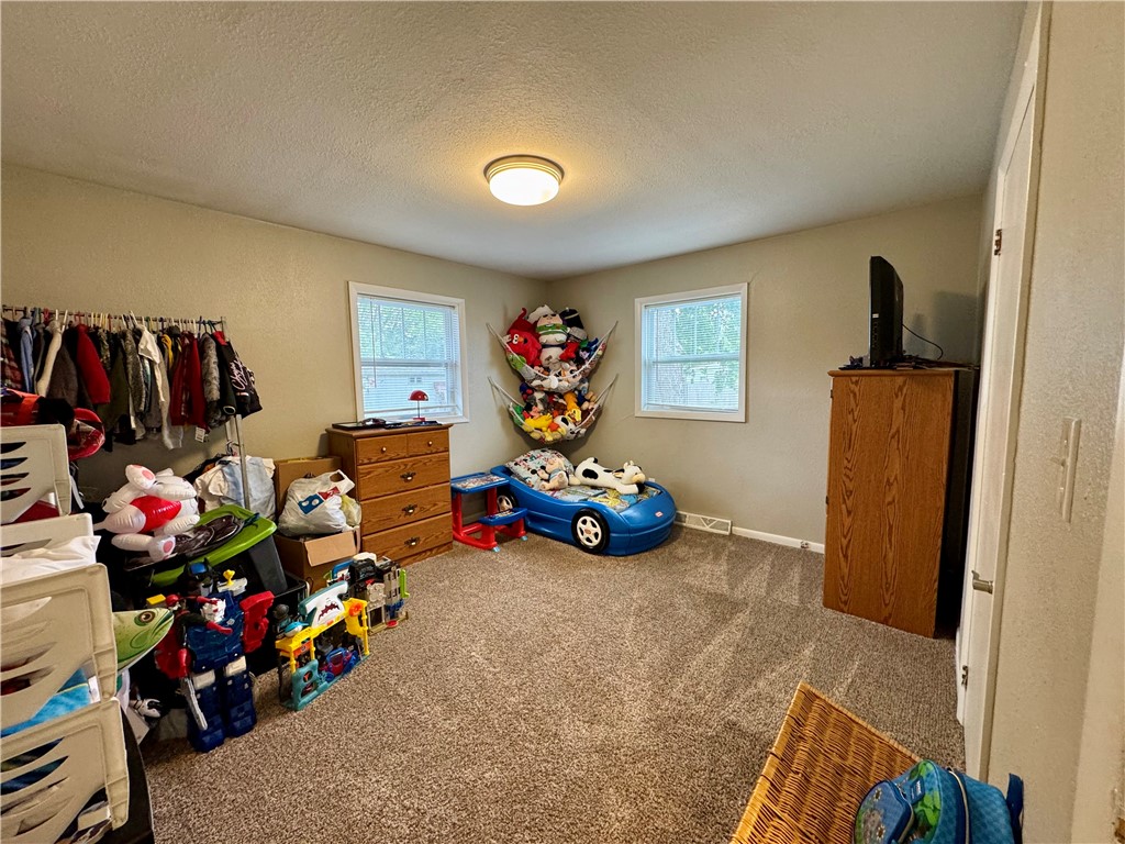 3221 Piatt Avenue Property Photo 7