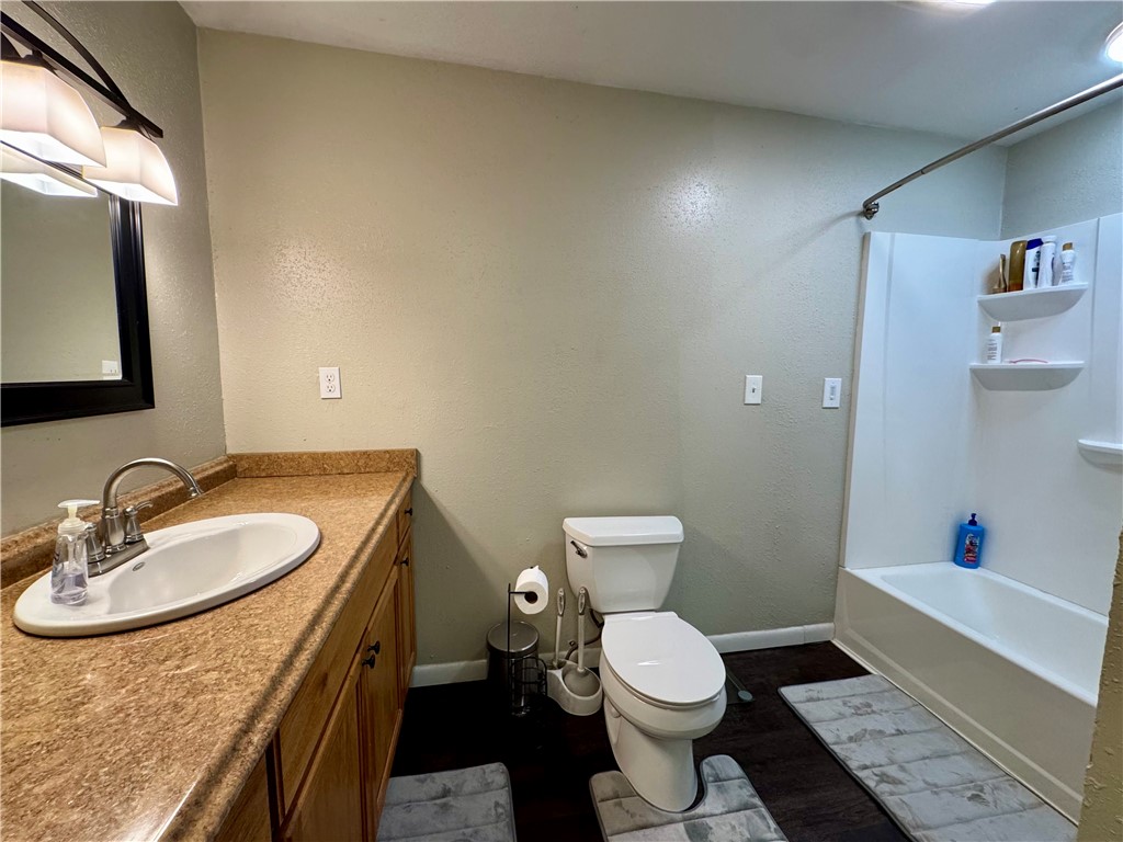 3221 Piatt Avenue Property Photo 10