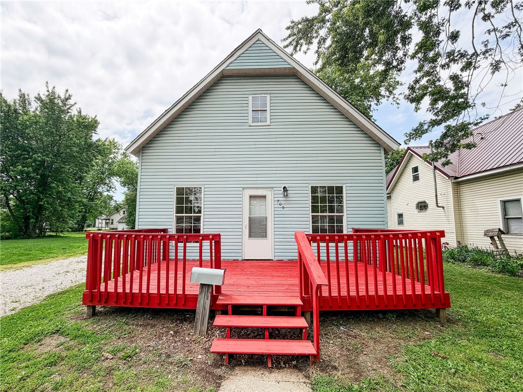 705 S Central Avenue Property Photo 1