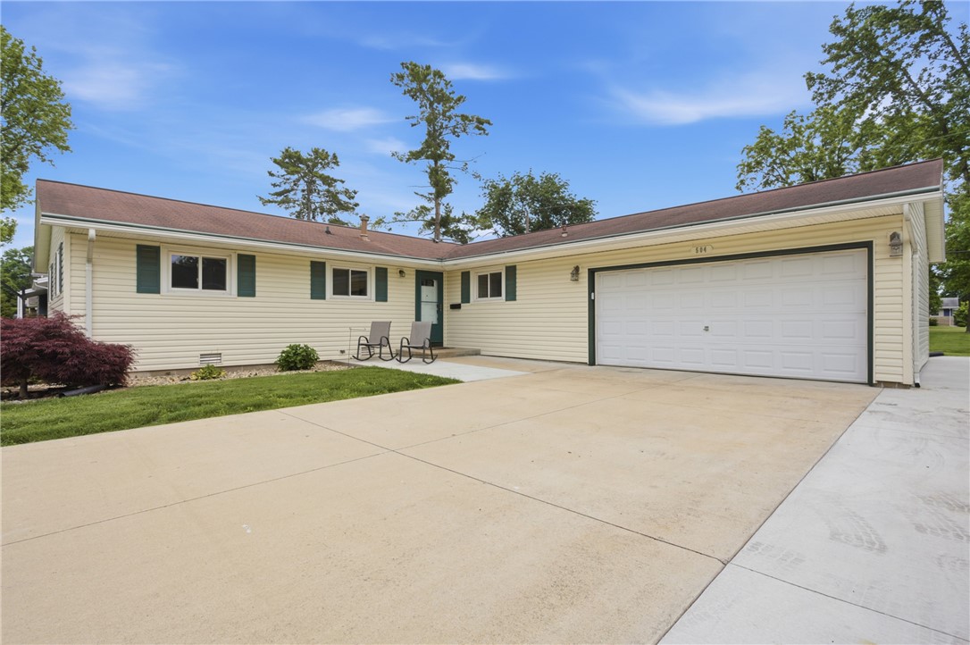 504 Taft Avenue Property Photo 1