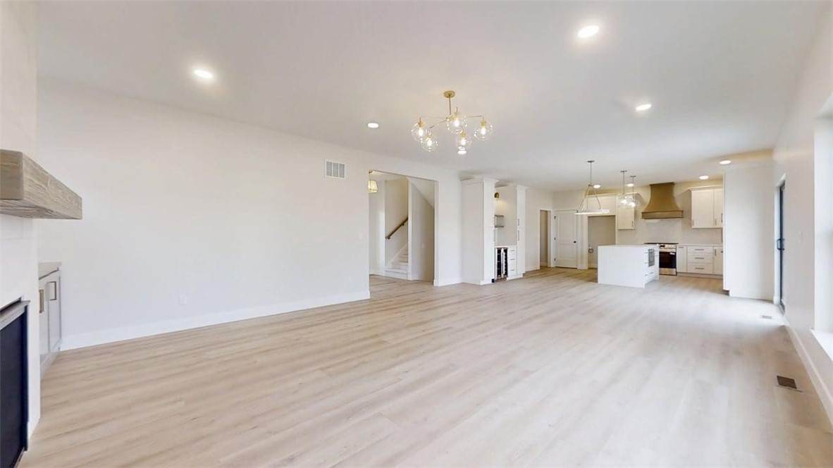 5006 Chestnut Grove Drive Property Photo 12