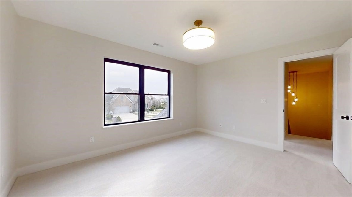 5006 Chestnut Grove Drive Property Photo 40