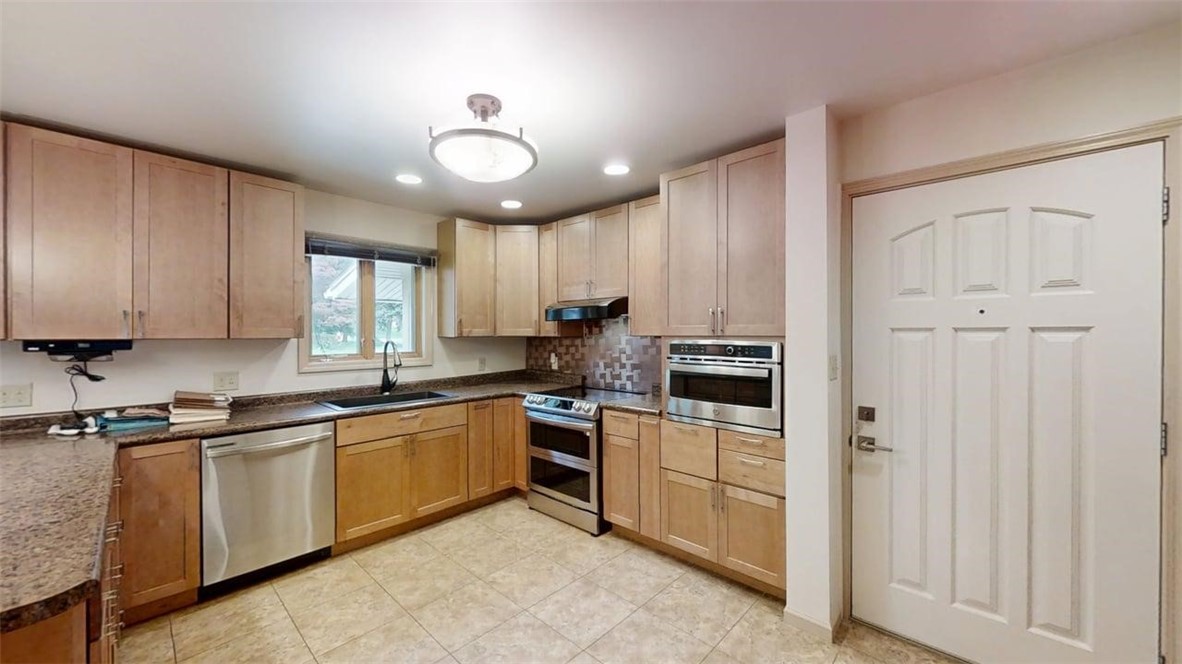 602 Ridgeway Avenue Property Photo 15