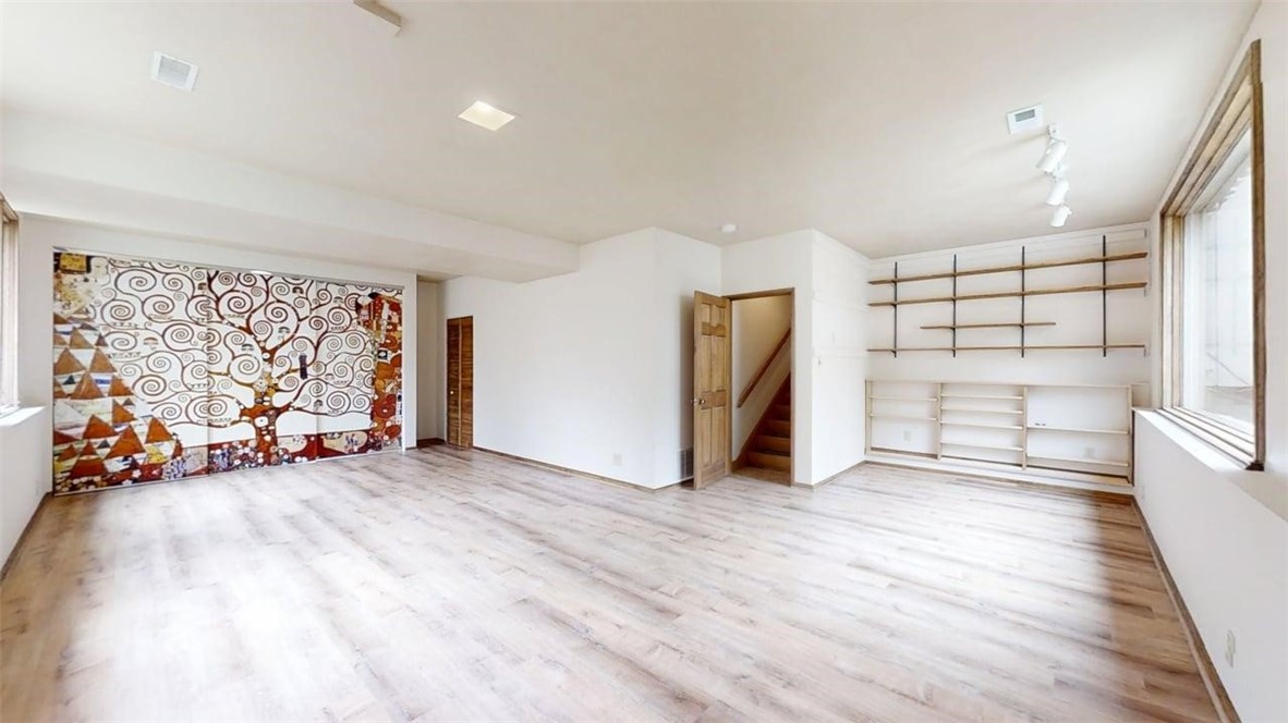 602 Ridgeway Avenue Property Photo 35
