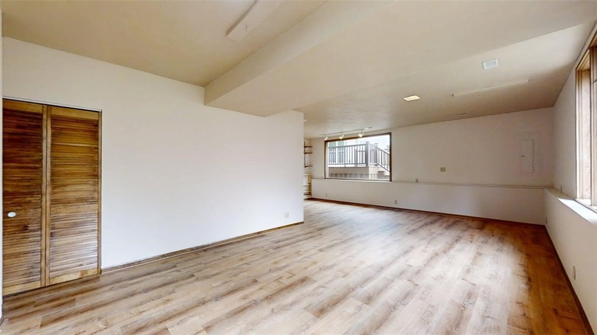 602 Ridgeway Avenue Property Photo 36