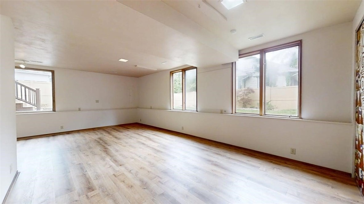 602 Ridgeway Avenue Property Photo 37