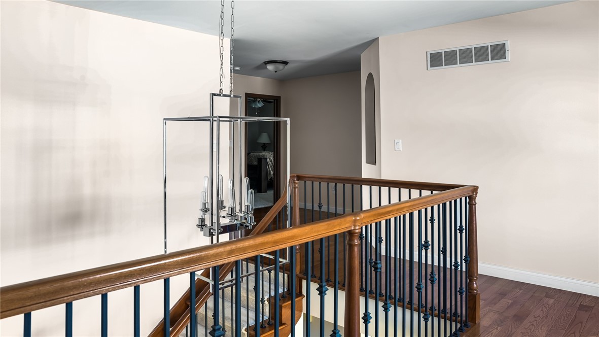 1607 Chestnut Grove Court Property Photo 33