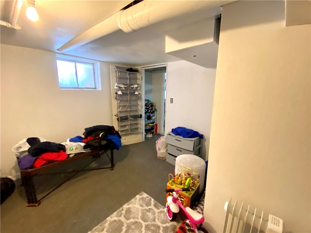 1124 Cushing Street Property Photo 26