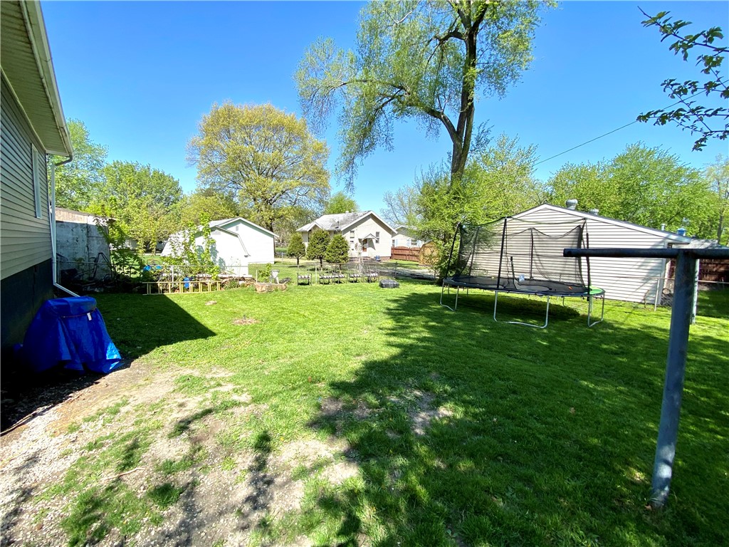 1124 Cushing Street Property Photo 29
